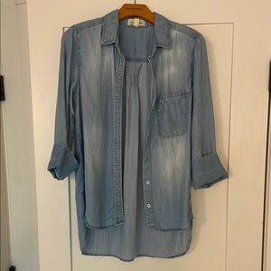 Cloth & Stone Light Blue Button Down Shirt